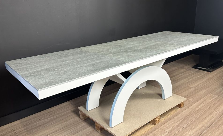 Stół rozkładany Model "U" w kolorze beton/biały - 2